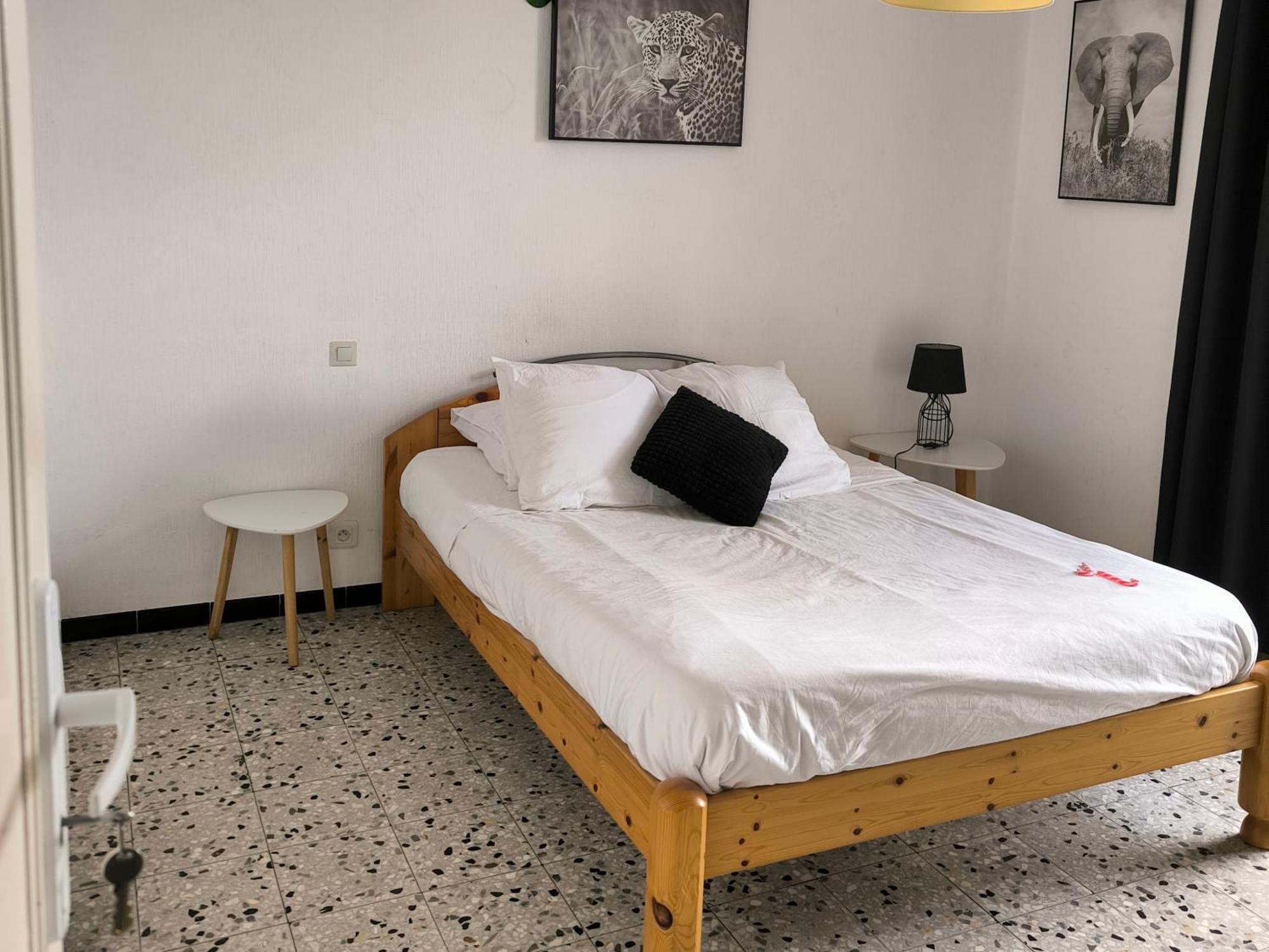 Chambre Double Avec Piscine Proche De Perpignan Rivesaltes Exterior foto